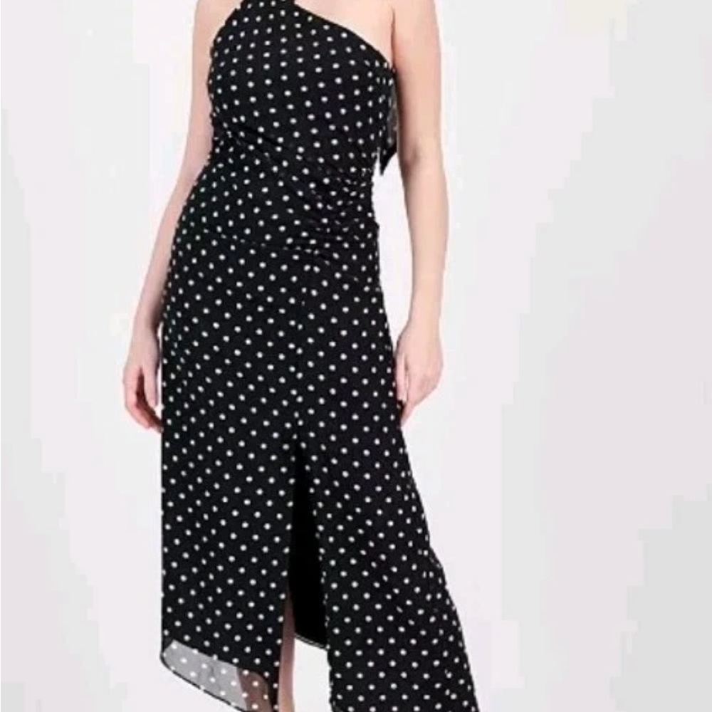 Elegant Black Polka Dot One-Shoulder Dress